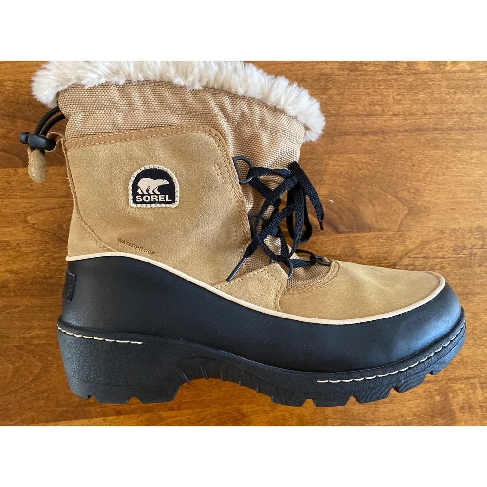 SOREL Tivoli Waterproof Winter Boots Youth 7Y / Women's 8-8.5 Tan Black